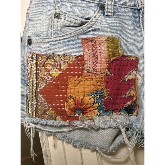 RARE Vintage Levi's Authentic Hippie 60s 70s Patch Cutoff Light Wash Jean Shorts